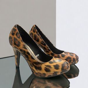 Worthington Womens Leopard Pumps Heels Size 7 Medium